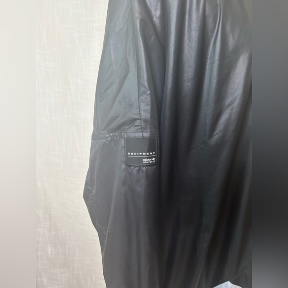 NWOT Adidas Equipment  shiny colorblock windbreaker size Xl - Picture 12 of 13